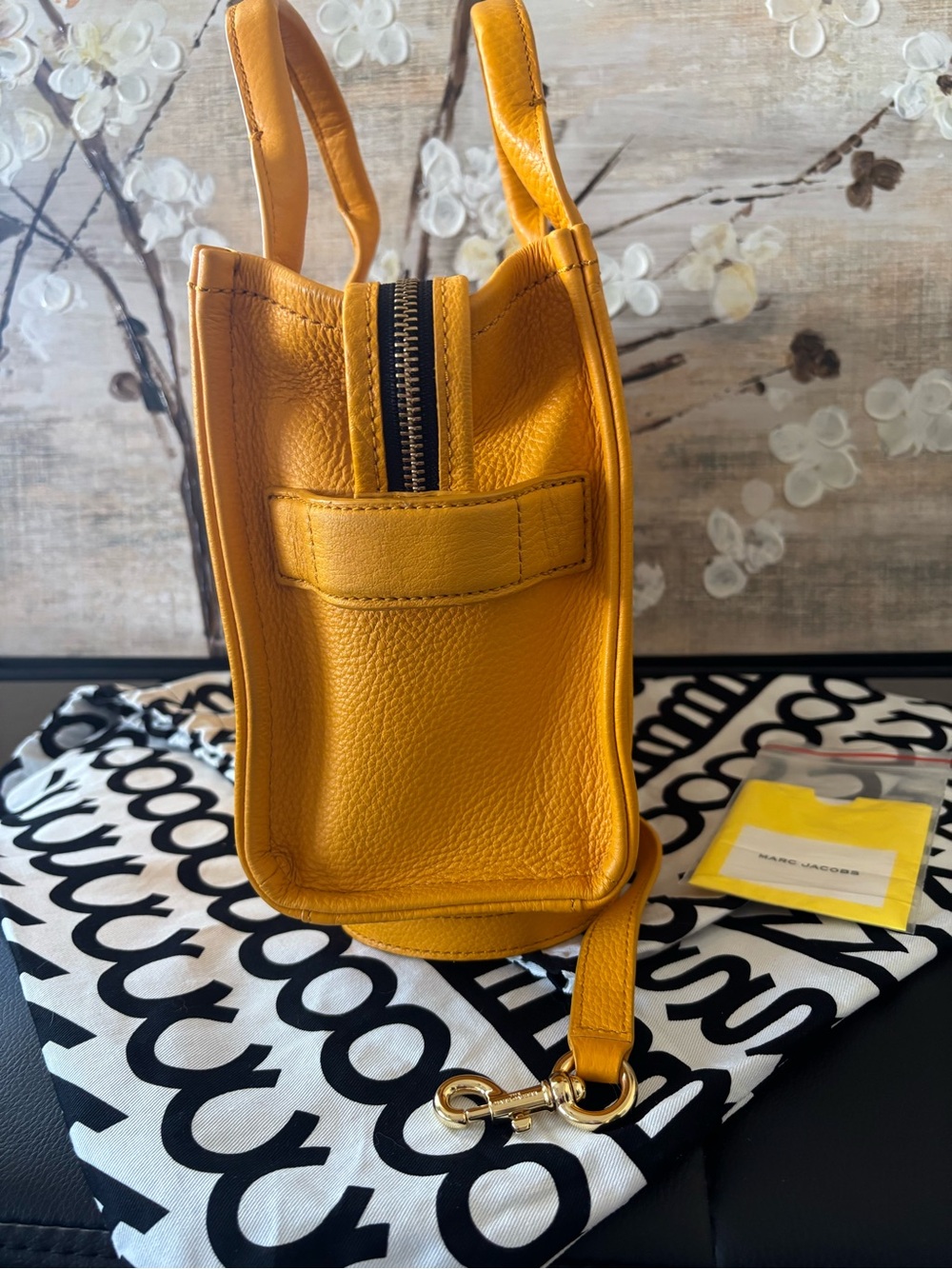Marc Jacobs Pebbled Leather The Tote Bag SMALL in Mustard - Picture 7 of 16